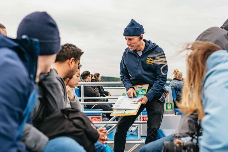 Vancouver: Covered Whale Watching Adventure with Free Photos - Practical advice for a smoother day