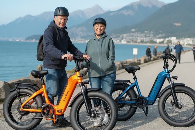Vancouver E-Bike Rentals - Premium Seawall Bike Path Location - E-bike handling, safety gear, and support