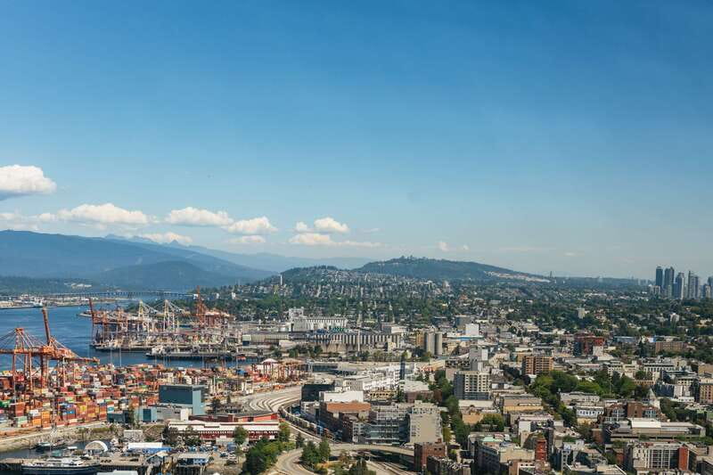 Vancouver: Entry Ticket for the Vancouver Lookout - Informational panels and the complimentary audio tour