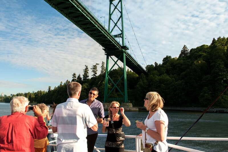 Vancouver: Evening Cruise with Dinner Buffet - Music, Dancing, and the Mood On Board