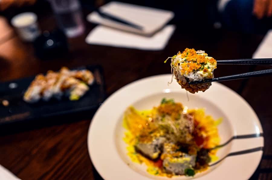 Vancouver: Guided Food and City History Tour - Gastown history arrives between bites