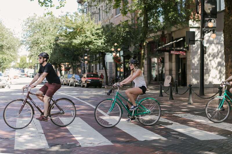 Vancouver: Half-Day City Highlights E-Bike Tour Age 16+ - How hard is the four-hour route?