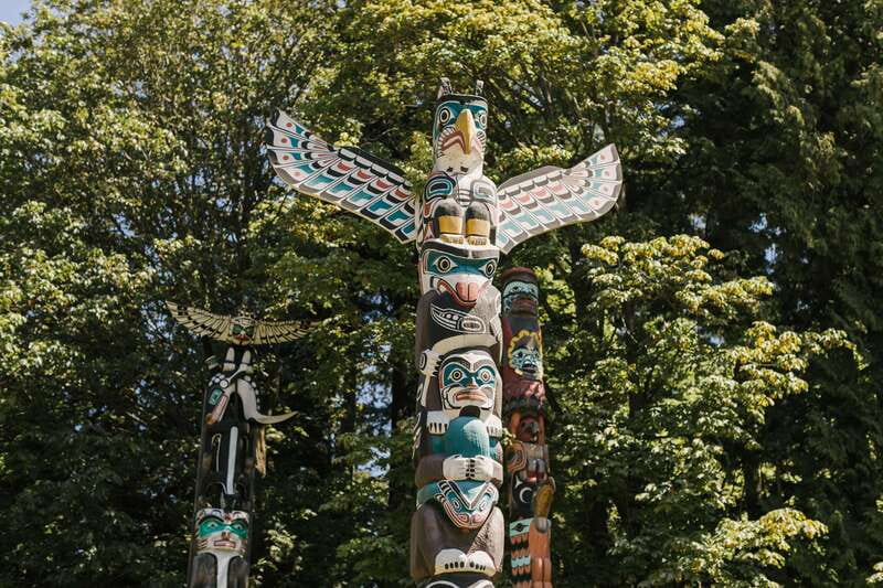 Vancouver: Half-Day City Highlights E-Bike Tour Age 16+ - Starting with a high-end electric bike