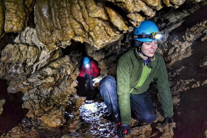 Vancouver Island Multi-Cave Experience - Exploring two caves at Horne Lake
