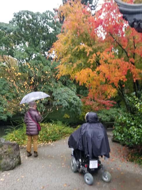 Vancouver: Private Walking Tour with a Local - Local advice is the real product