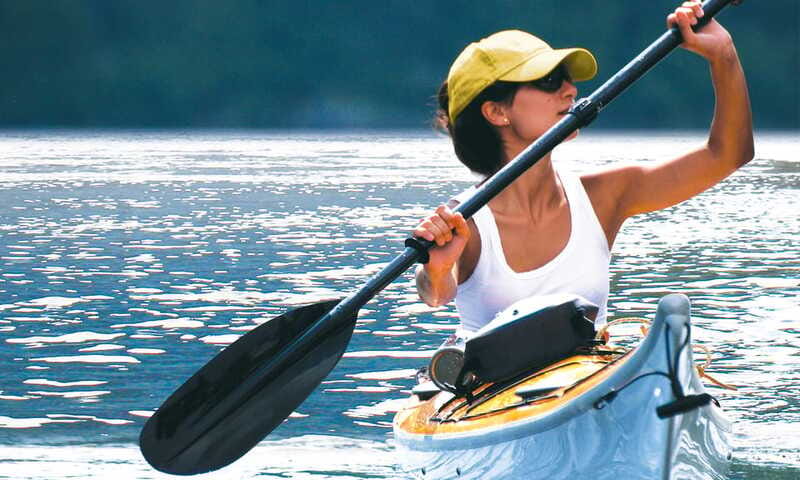 Vancouver: Smooth Classic Kayak Tour - Meeting at Granville Island
