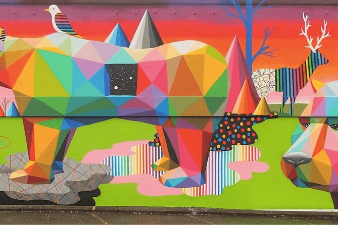 Vancouver Street Art and Craft Coffee 3 Hour Walking Tour - The small-group advantage