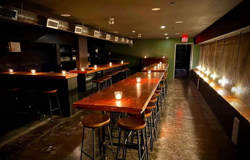 Vancouver: Underground Comedy Club Entry Ticket - What happens during the 90-minute show