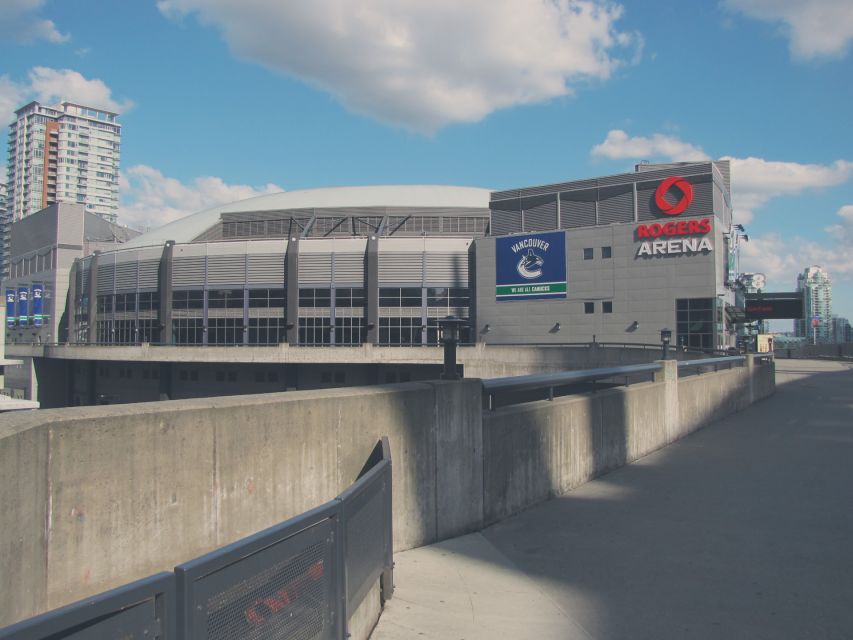 Vancouver: Vancouver Canucks Ice Hockey Game Ticket - Practical rules for a smooth visit
