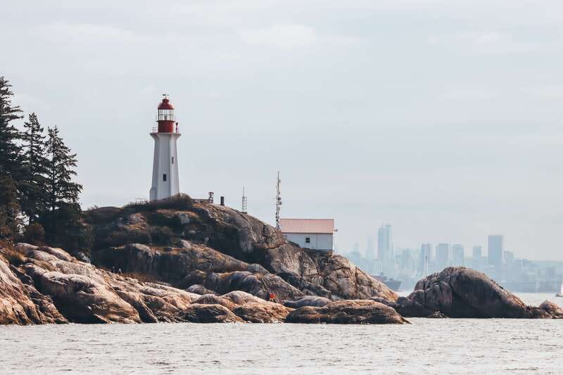 Vancouver: Waterfront Sightseeing Tour - City and Nature - What This Boat Ride Really Feels Like