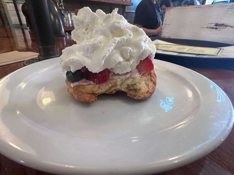 Victoria: 2-Hour Food and History Tour with Tastings - Pace, Weather, And Accessibility