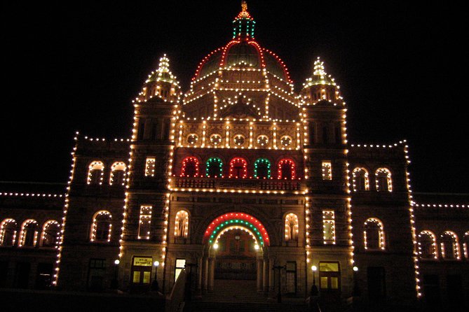 Victoria and Butchart Gardens Christmas Tour - The guides add much of the personality