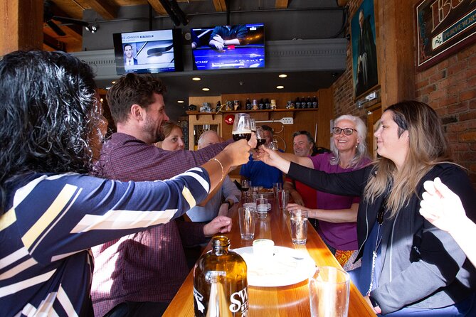 Victoria Bites and Sights Walking + Ferry (winter Sat, Sun) - Key points at a glance