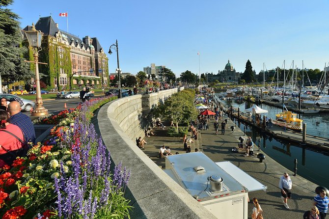 Victoria & Butchart Gardens Tour with Ferry from Vancouver - Weather, seasons, and what to pack
