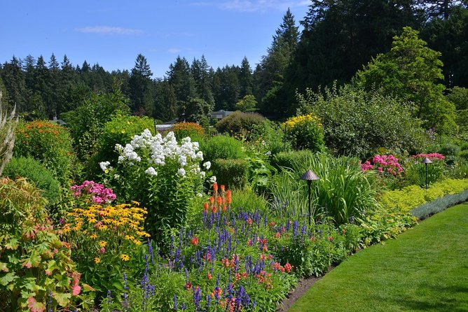 Victoria & Butchart Gardens Tour with Gulf Islands Cruise Ferry - The guide can make or break the long day