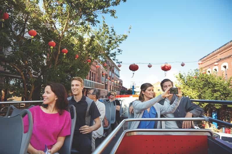 Victoria: Hop-On-Hop-Off Sightseeing Bus Tour - Key points to know before you board