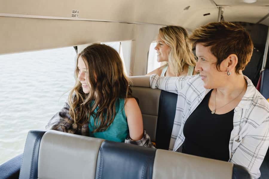 Victoria: Panorama Scenic Seaplane Tour - What the flight feels like on board