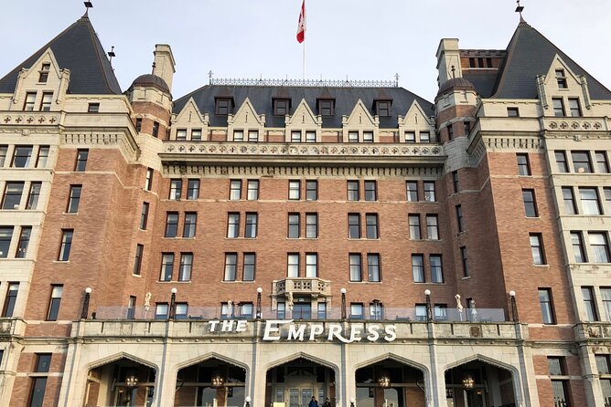 Victoria Scavenger Hunt and City Highlights Walking Tour - Price and what you get for $15.93