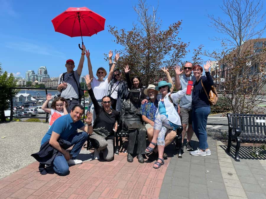 Victoria: Tips-Based City Highlights Walking Tour | 2.5-Hour - Architecture, photographs, and city character