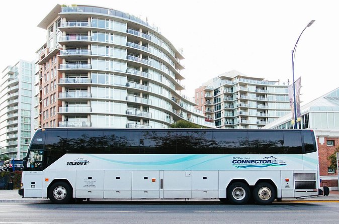Victoria to Vancouver - Coach Bus Transfer - What the drivers add to the experience