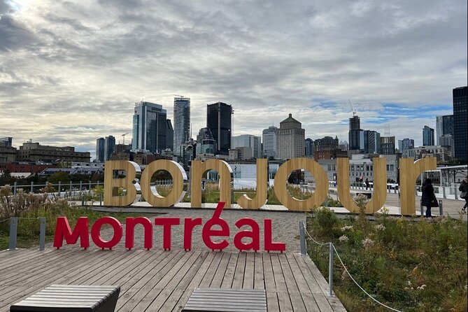 Walking tour of Old Montreal - 16/42 Tours - Weather can shape the experience