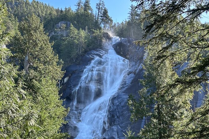 Whistler and Sea to Sky Gondola, a Fire and Ice Discovery Tour - The guides and drivers matter