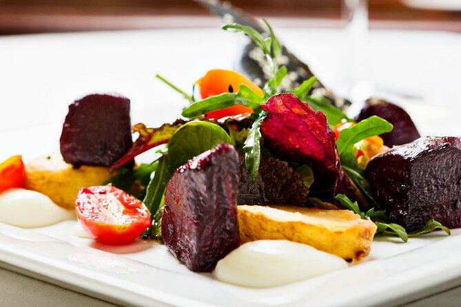 Whistler's Hidden Gems Tasting Tour - 4 Restaurants 1 Fun Evening - Why this food walk works well in Whistler