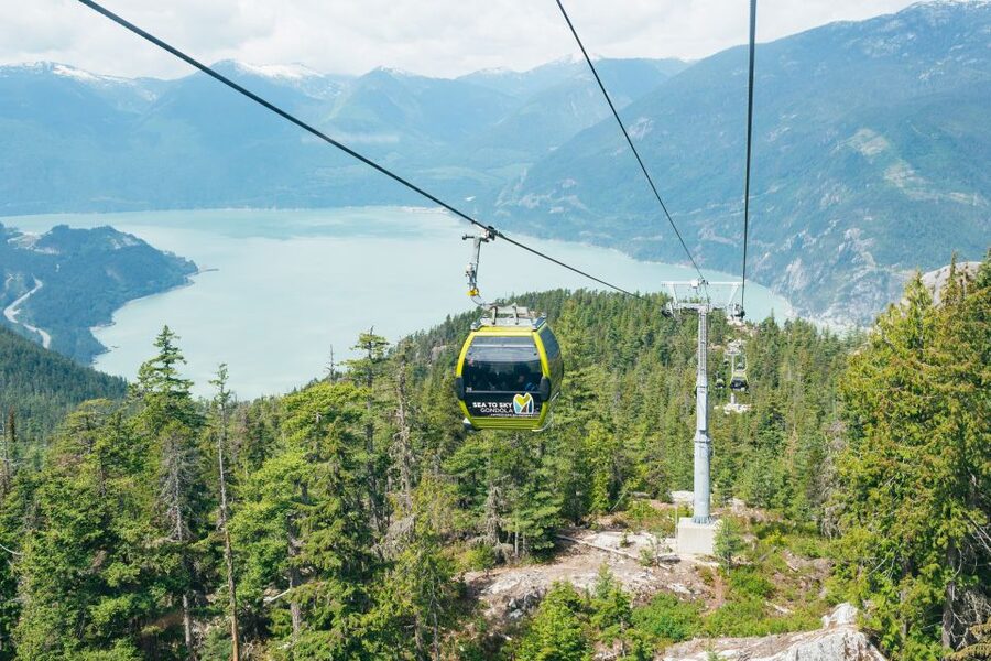 Whistler, Sea to Sky Gondola, and Shannon Falls Day Trip - The long ride back to Vancouver