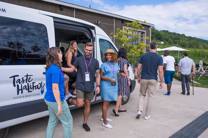 Wine and Lunch Escape - Who Should Book This Experience?