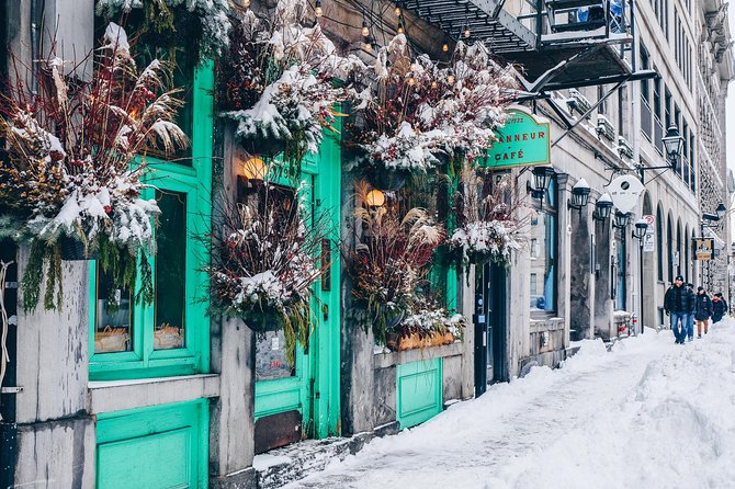 Winter Express: Old Montreal Highlights Walking Tour - The guides are the main reason to book