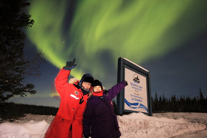 Yellowknife Tours - Aurora by bus - Price and what you actually receive