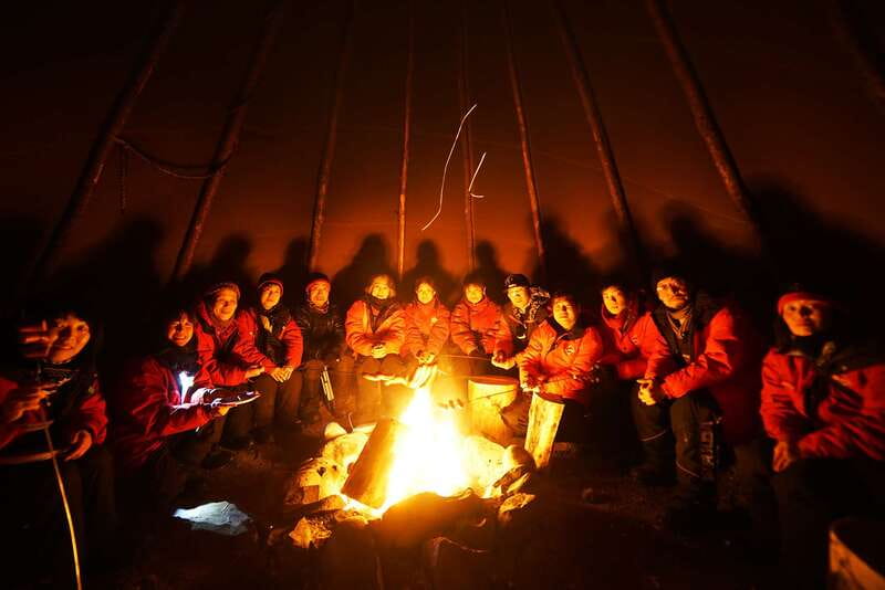 Yukon: Aurora Borealis Late Night Viewing Tour - What the $122 price really includes